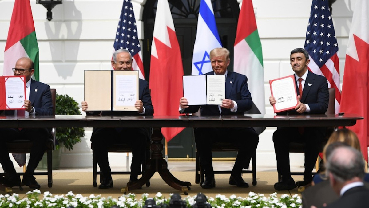 Israel firma históricos acuerdos con Emiratos Árabes Unidos y Bahréin en EU