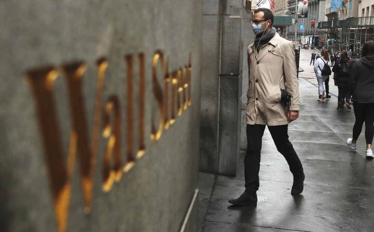 El Dow Jones subía 0.31 por ciento, mientras el Nasdaq, 0.28 por ciento. Foto: (Reuters)