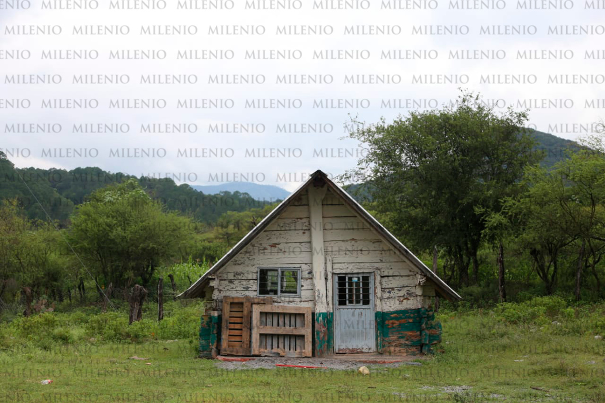 La escuela rural de Arramberri ganó un premio de 20 millones de pesos durante la rifa de la lotería nacional. Foto: Jorge López.