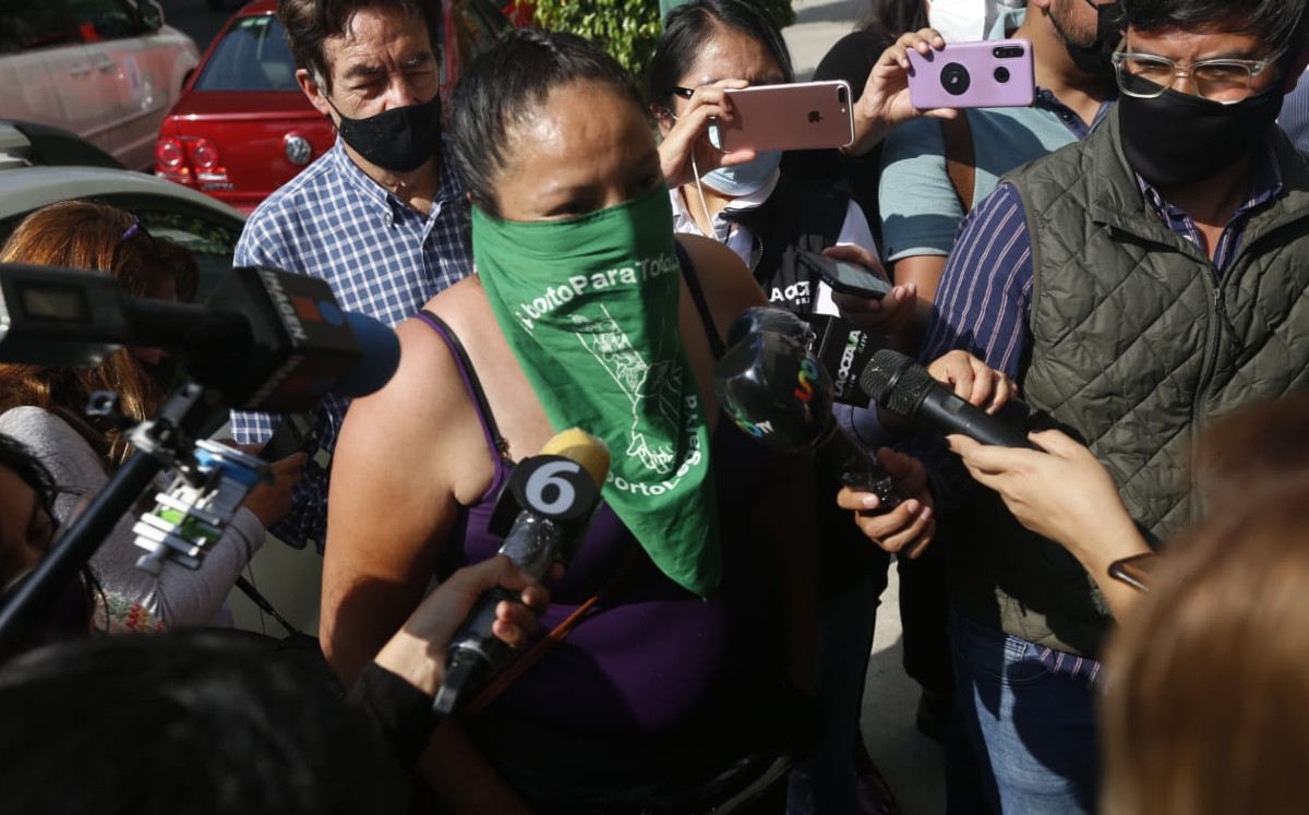 La voy a denunciar por todas la formas habidas y por haber, porque nos llamó terroristas, aseguró Yesenia Zamudio. (Araceli López)