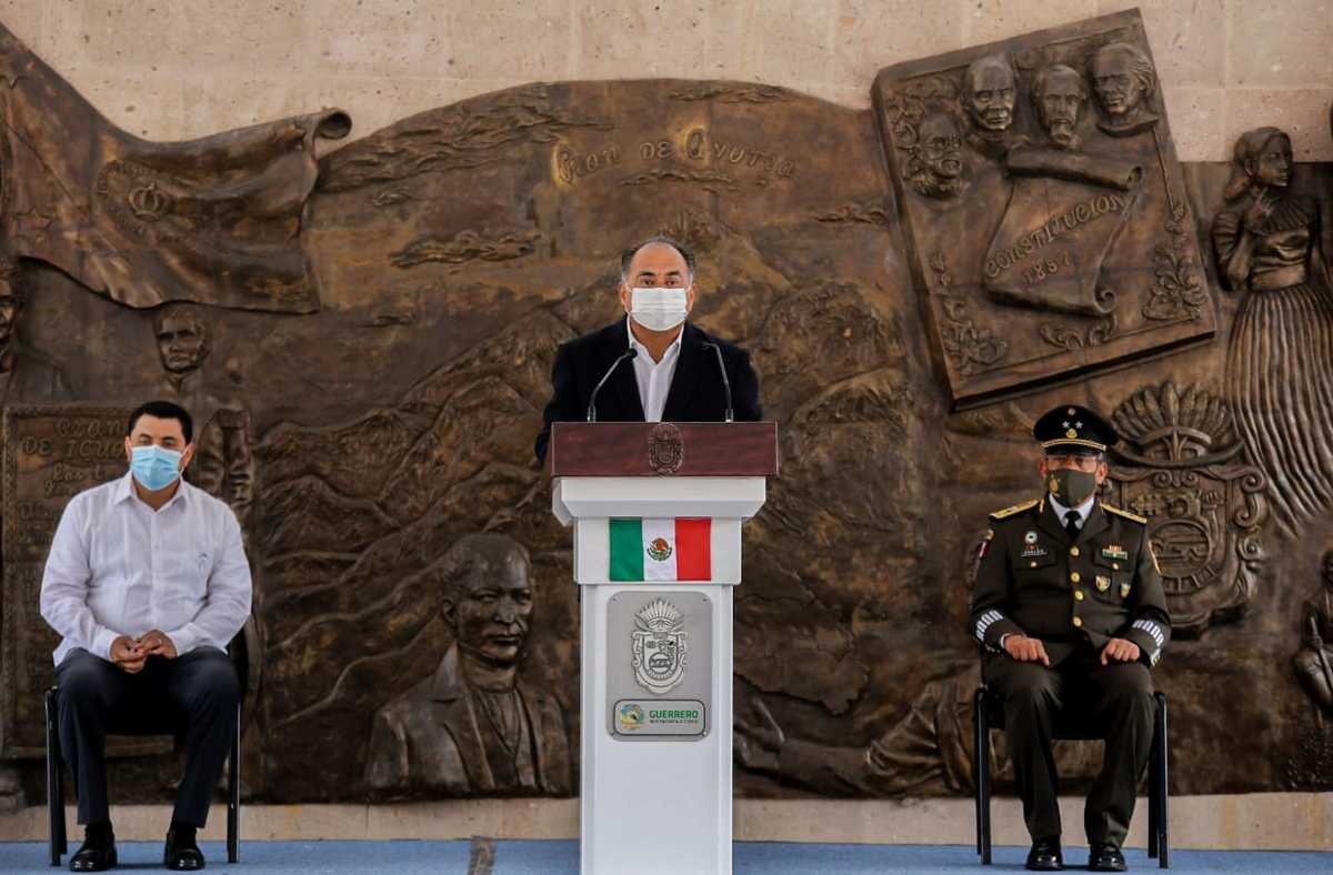 Héctor Astudillo, gobernador de Guerrero.