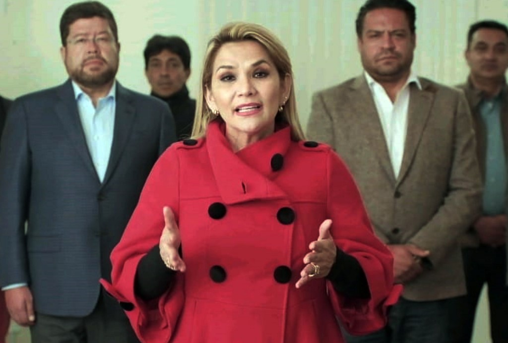 Jeanine Áñez informó que no participará en la contienda electoral. (AFP)