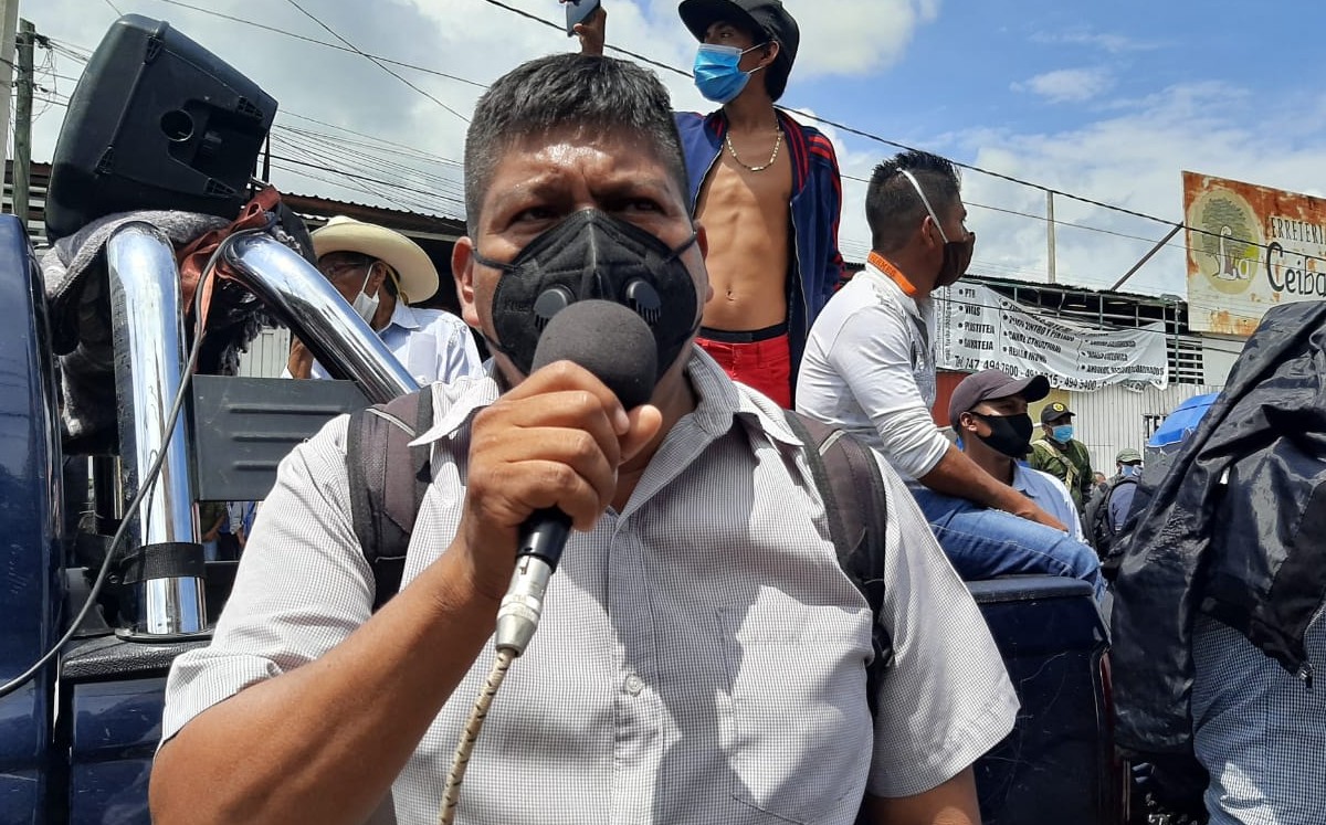 Melitón Ortega Carlos, uno de los voceros del colectivo, llegó a las instalaciones del Poder Legislativo de Guerrero. (Especial)