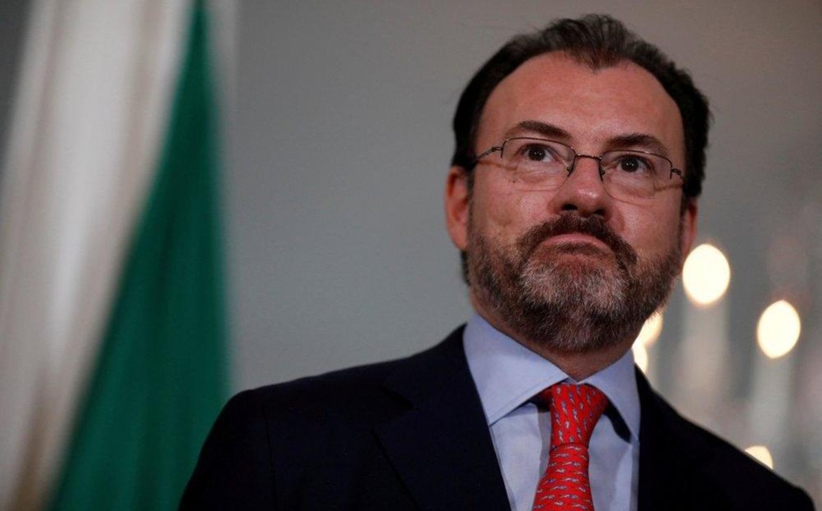 MIT defiende a Videgaray tras solicitud de destitución: "es un colaborador valioso"