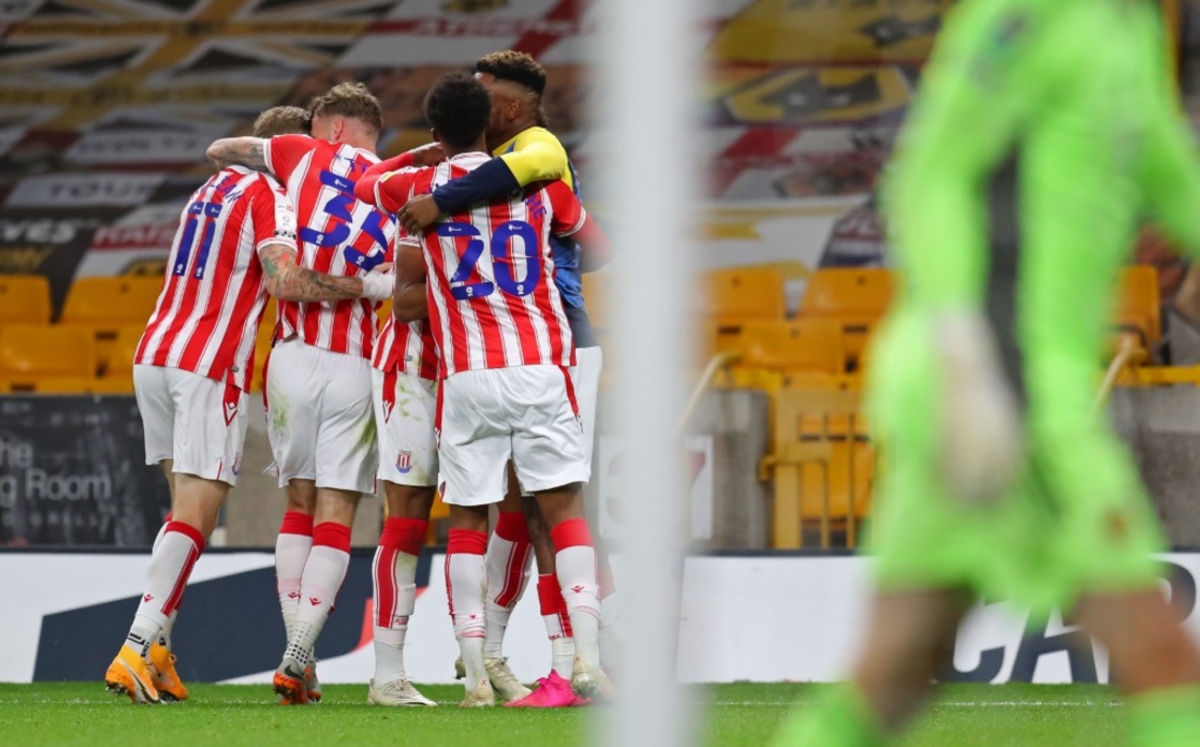 Stoke City dejo fuera a los Wolves (AFP)