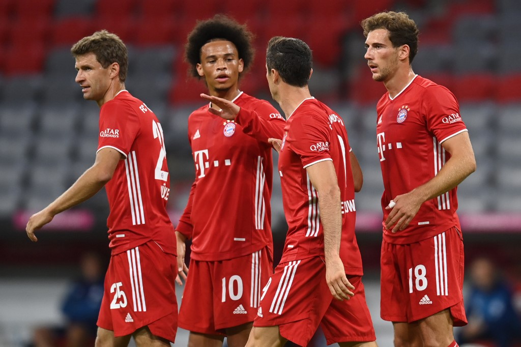 Bayern comenzó la Bundesliga aplastando 8-0 al Schalke 04 (AFP)