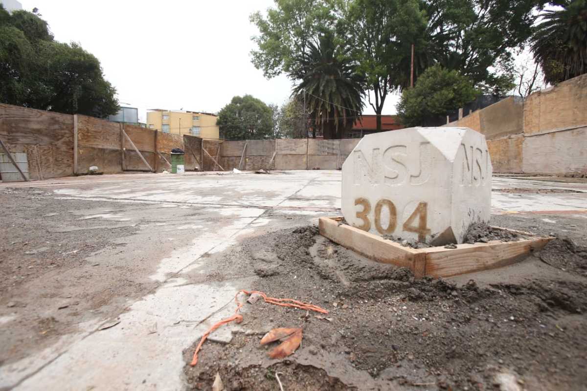 A tres años del sismo de 19-S, algunos edificios apenas han logrado ser demolidos. (Juan Carlos Bautista)