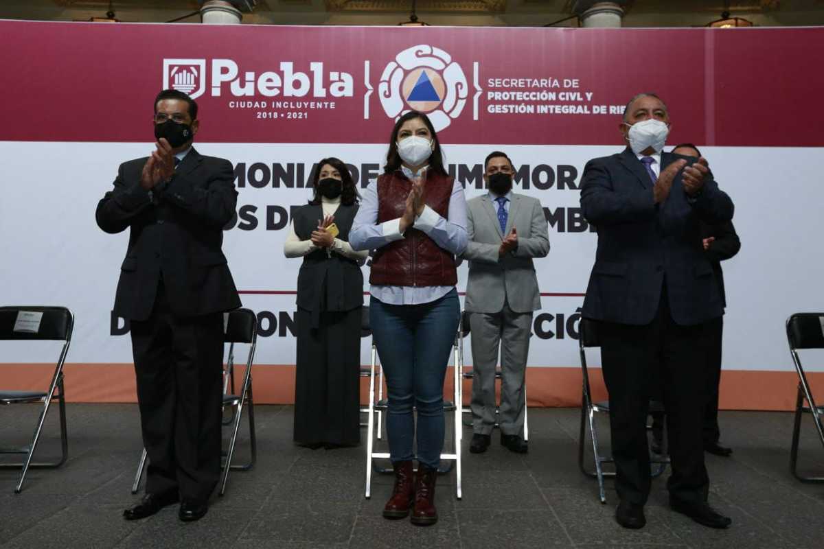 Ceremonia conmemorativa de los sismos de 1985 y 2017, así como por el Día Nacional de Protección Civil. (Especial)