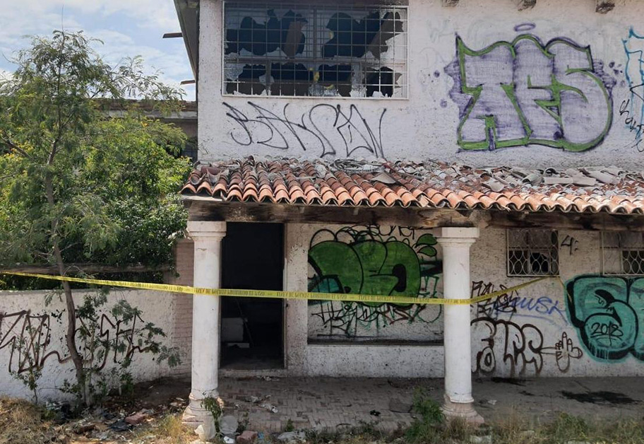 Encuentran cuerpo de hombre al interior de una casa abandonada en Torreón. (Notivox Digital)