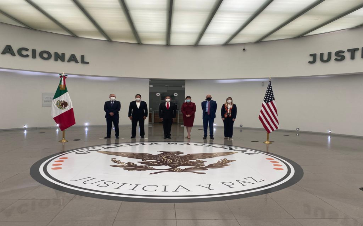 Sesión de trabajo en el Centro de Inteligencia de la Guardia Nacional./ Especial