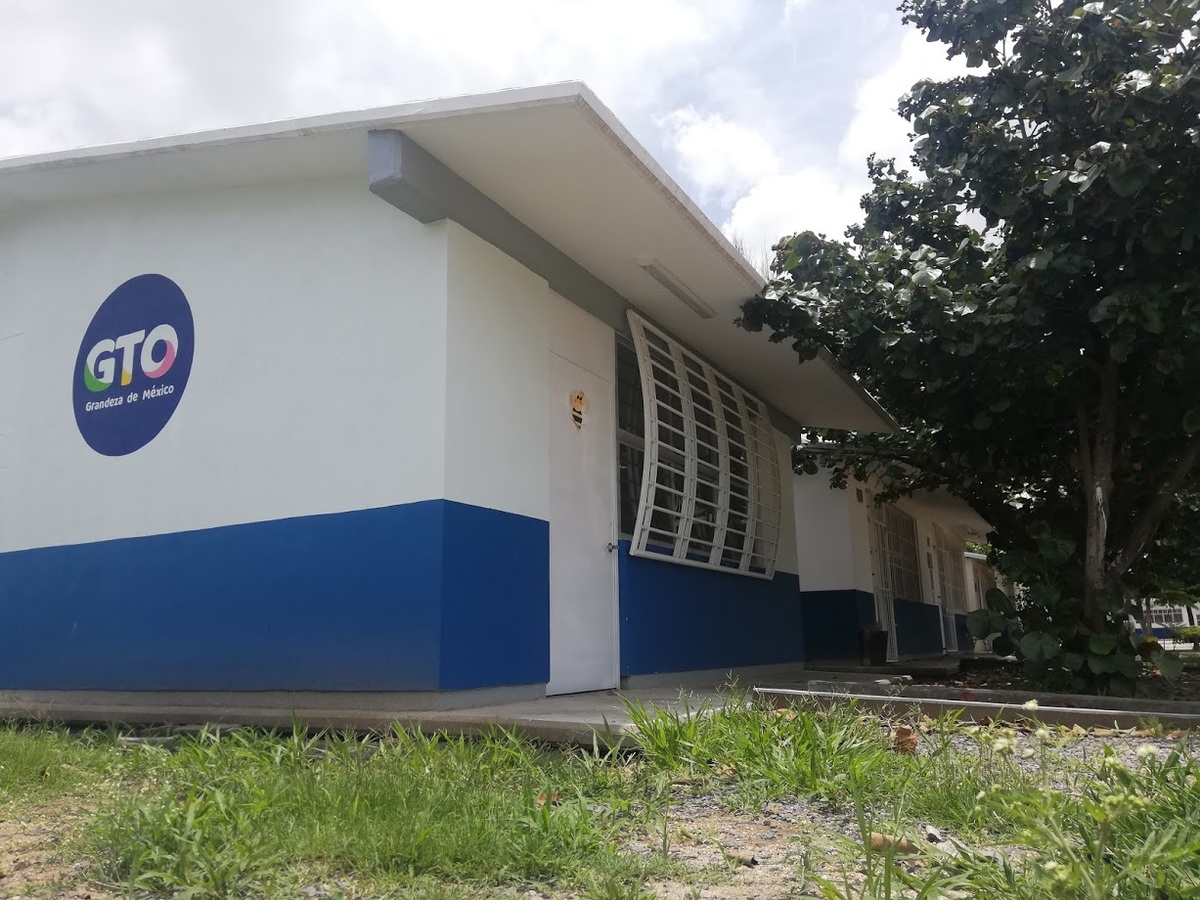Beneficiarán a estudiantes con obras educativas en Guanajuato