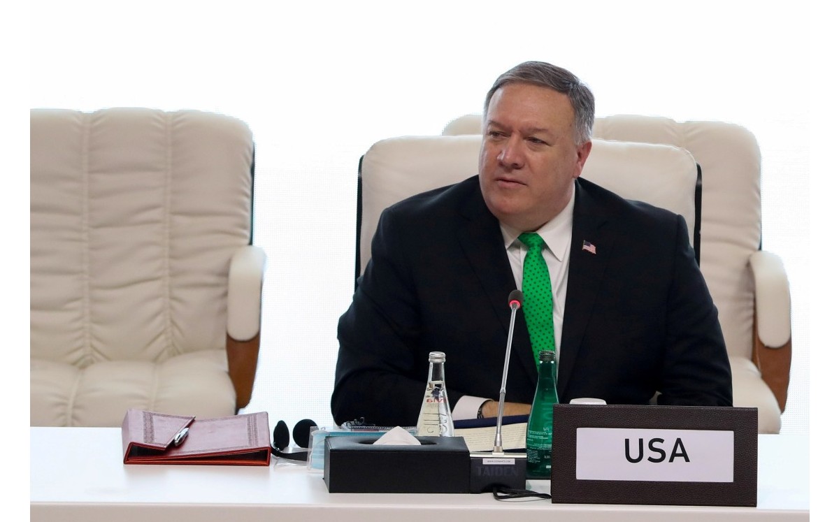 El jefe de la diplomacia estadunidense, Mike Pompeo, dijo que la recompensa es "por información que conduzca al arresto y/o condena de Wilver Villegas
