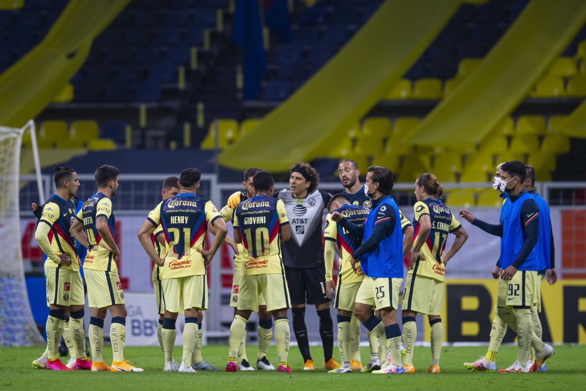 Los jugadores de América en el Clásico Nacional (Mexsport)