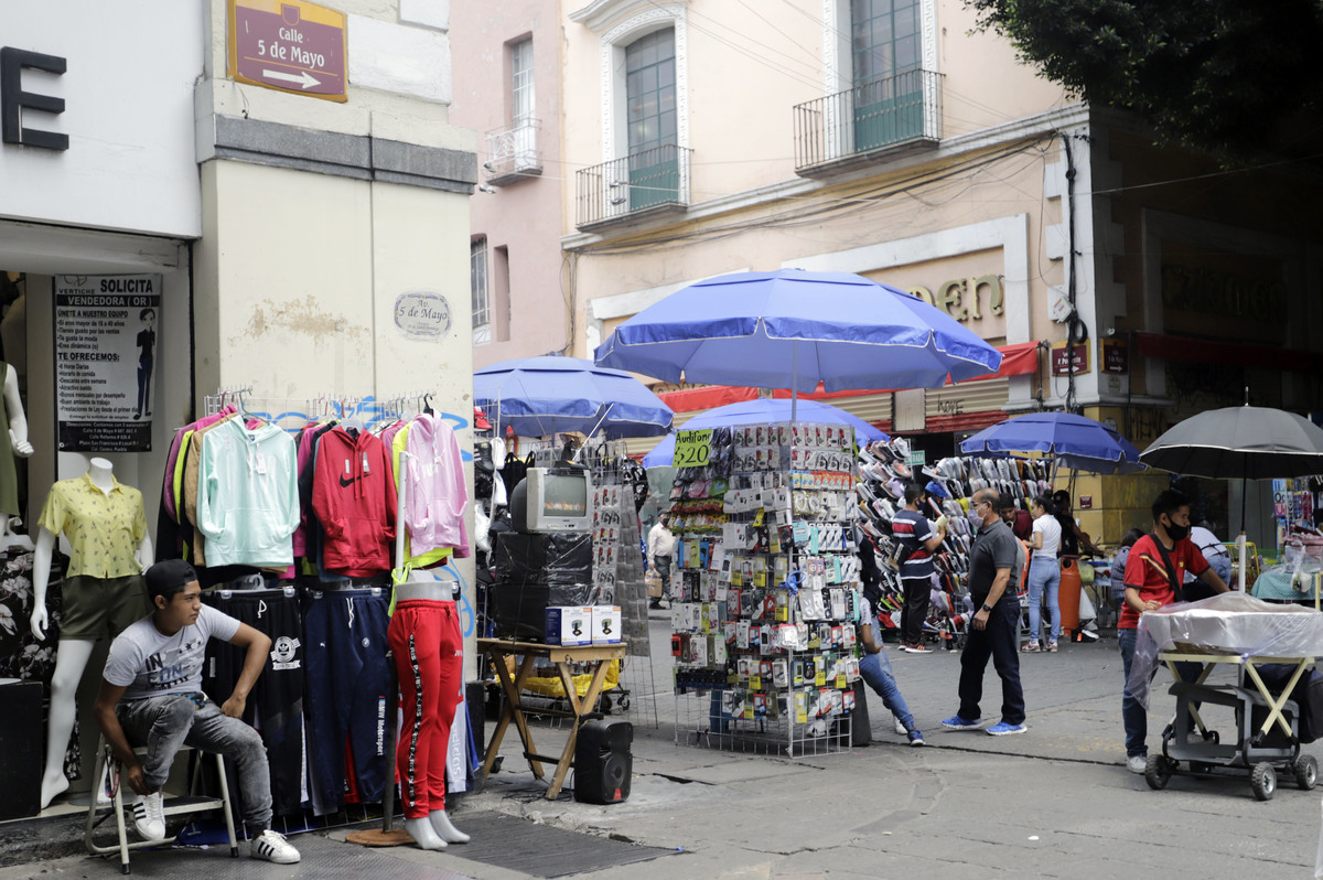 No habrá presencia del comercio irregular en las calles 8 y 10 poniente (Agencia Enfoque)