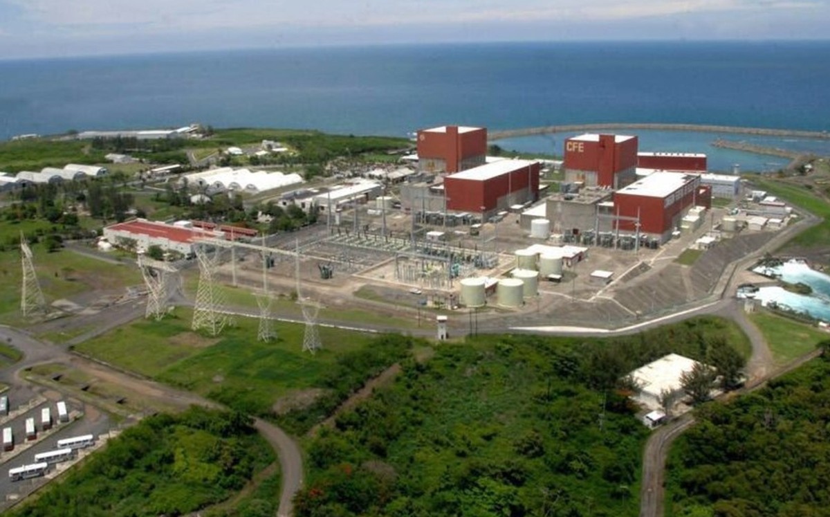 CFE asegura que Central Nucleoeléctrica en Veracruz no ha sido desalojada