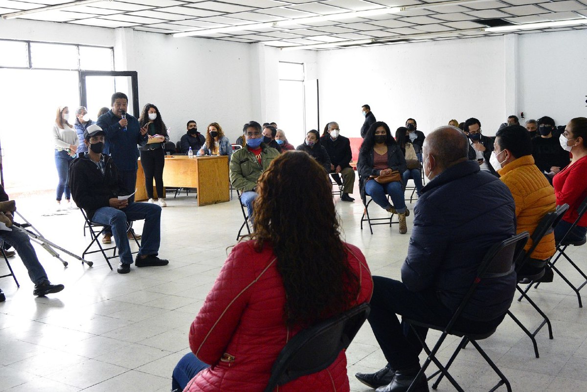 Representantes culturales y el candidato sostuvieron un encuentro. (Cortesía)