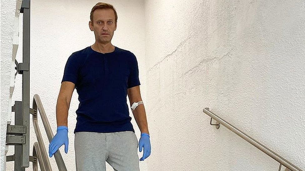 Alexei Navalny tras ser dado de alta. | AP