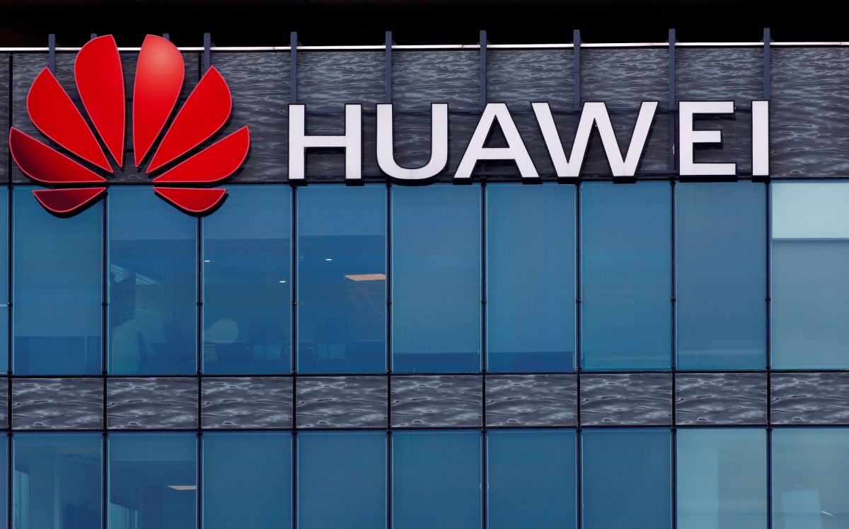 Huawei y sus proveedores han almacenado chips y tratado de concluir las entregas antes de que finalizase el plazo. Foto: (Reuters)