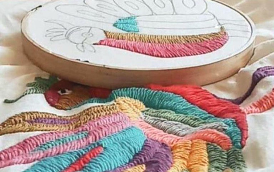 Al final, los participantes podrán elaborar un diseño personal para un cojín o un camino de mesa (Cortesia)