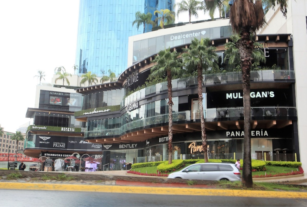 San Pedro Garza García. Foto: Raúl Palacios.