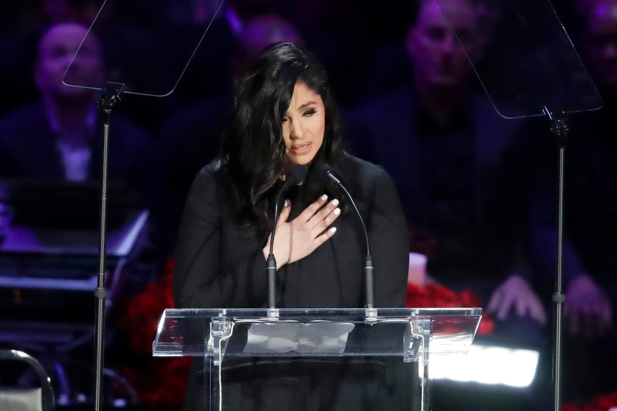 Vanessa Bryant demanda a sheriff de Los Ángeles por fotos del accidente de Kobe (AP)