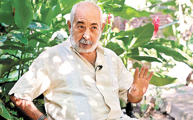 Leonardo Padura, creador del detective Mario Conde, icono de la literatura latinoamericana. (E. Mastrascusa/EFE)