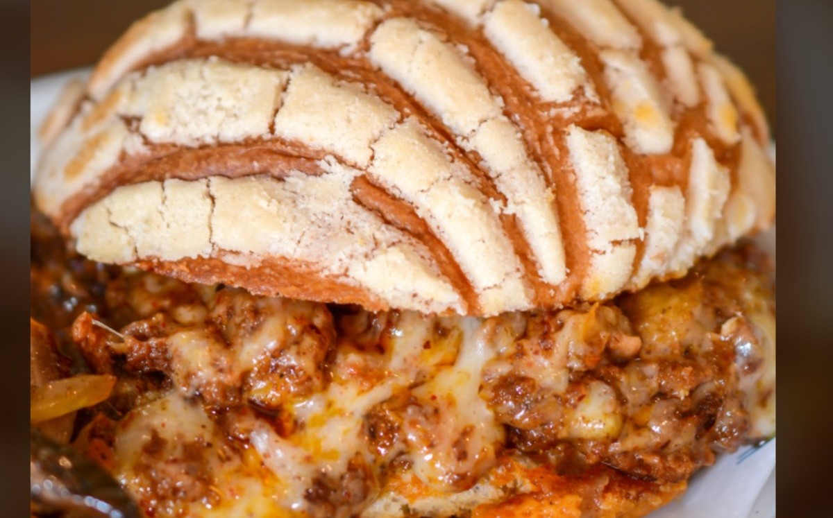 Crean la concha rellena de choriqueso. (Facebook)