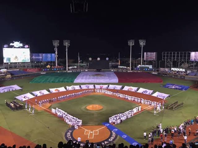 La pelota, cerca de volver al Pacifico.