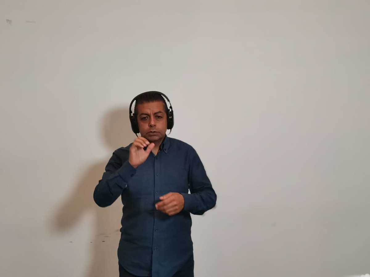 “Es importante que dentro de las instituciones donde se enseña el inglés también se incluya la lengua de señas mexicana". (Especial)