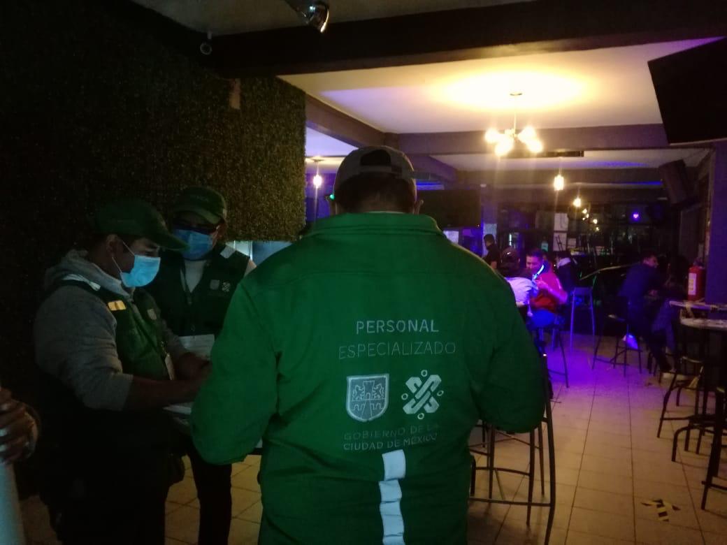 Invea verifica el cumplimiento de la ley establecido para bares y restaurantes. (Especial)
