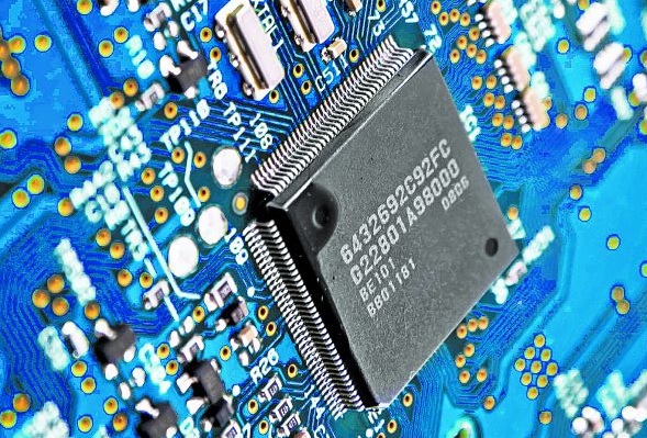 El sector semiconductores, el más afectado en la escalada. Shutterstock