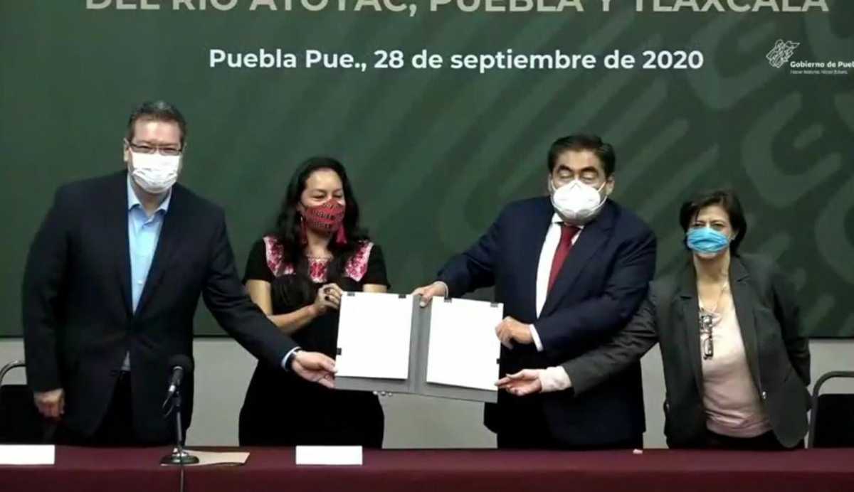 Firma del convenio marco para el saneamiento del Río Atoyac, Puebla y Tlaxcala. (Especial)