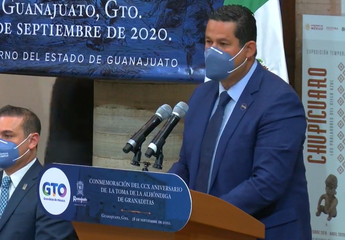 Reciben 5 ciudadanos insignia de ‘Guanajuatense Distinguido’