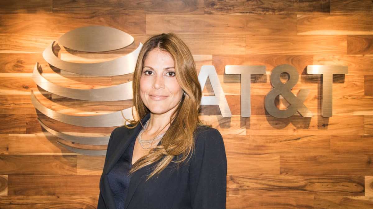 Ana Michelle Concepción, vicepresidenta y directora general de Soluciones Empresariales de AT&T México. (Especial)