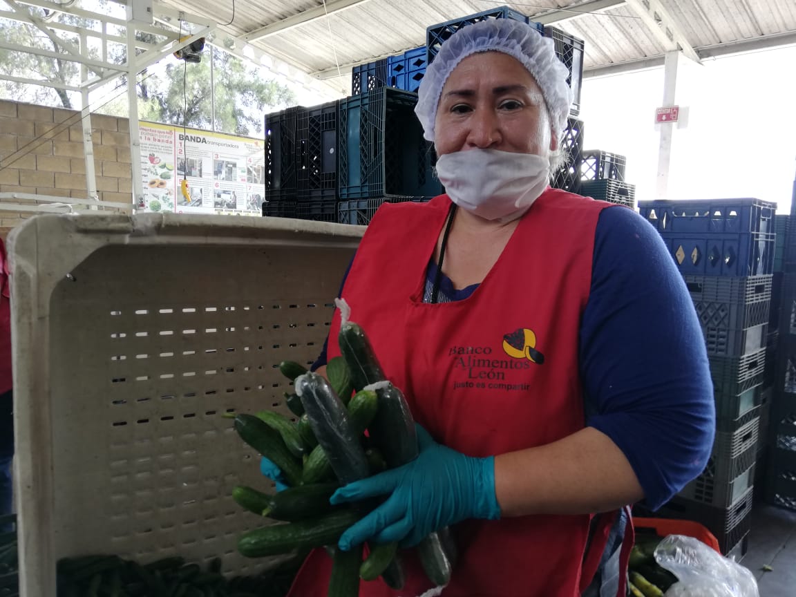 En Guanajuato Buscan llegar a más comunidades necesitadas de alimentos. Dany Béjar.