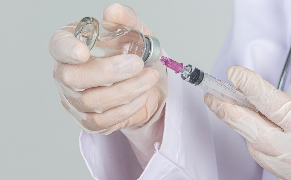 La vacuna contra el coronavirus será probada en México durante los siguientes meses. (Freepik)