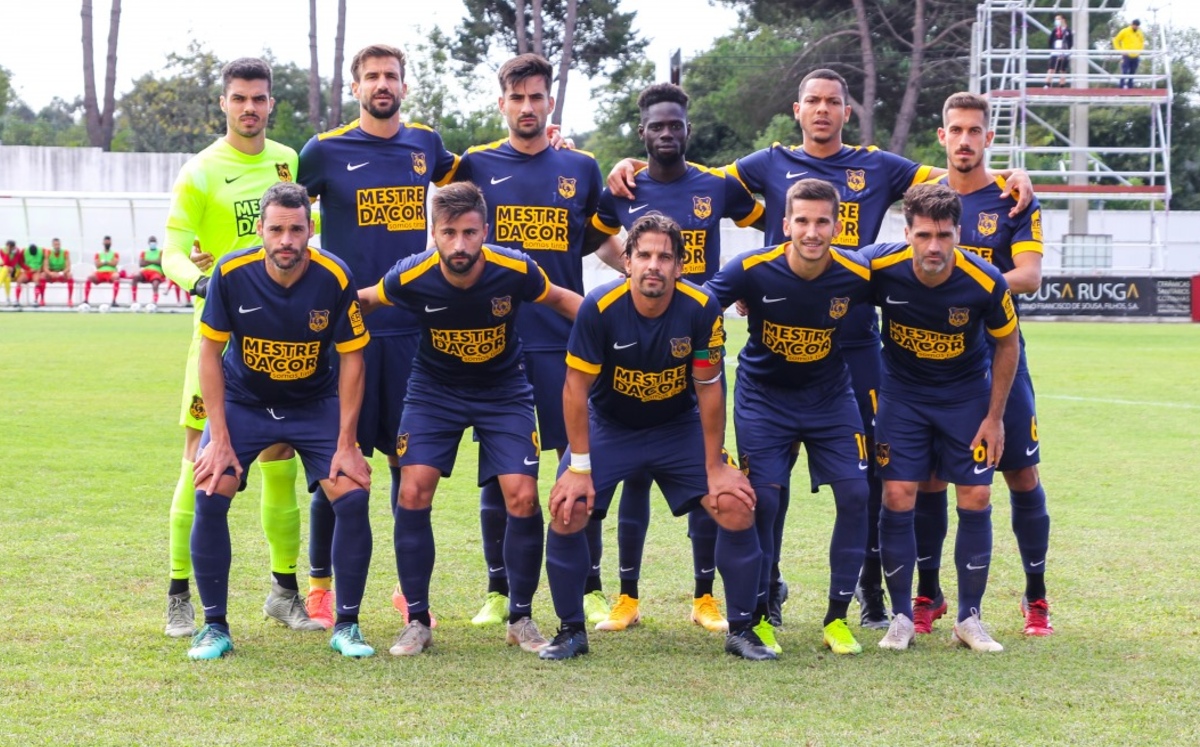 Lusitania de Lourosa, equipo de la Tercera División de Portugal (Facebook @lusitaniadelourosafc)
