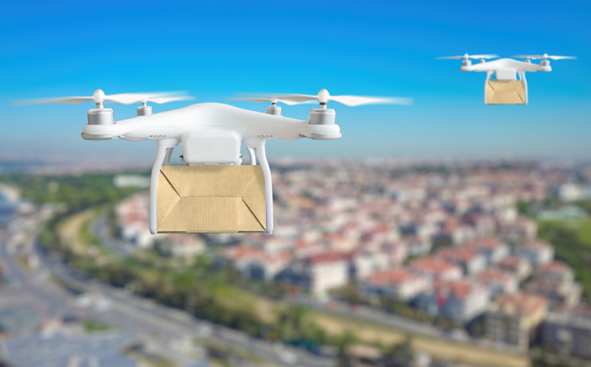 Dos niñas, de 10 y 6 años de edad respectivamente, también obtuvieron un lugar destacado por un proyecto con drones. (Shutterstock)