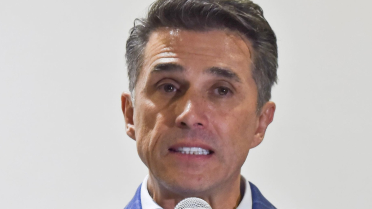 Sergio Mayer adelanta voto contra fideicomisos si no se garantizan apoyos al cine