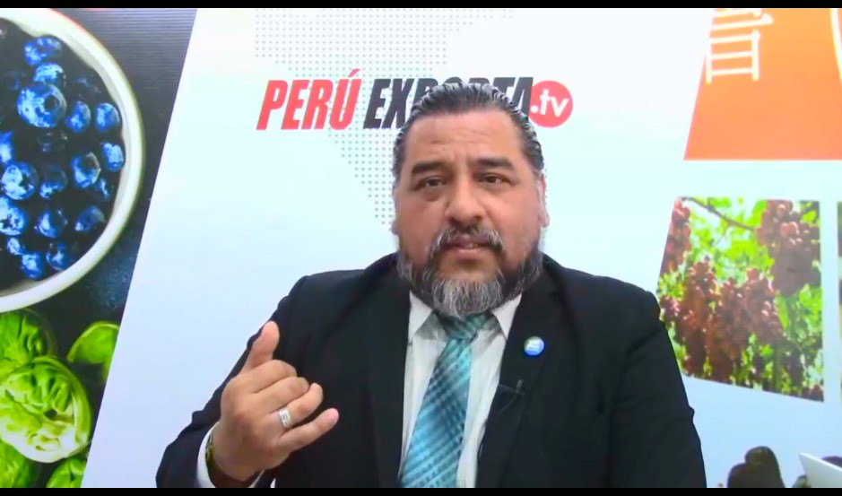 César Láinez, consultor y docente en Comercio Exterior de Perú. (Cortesía)