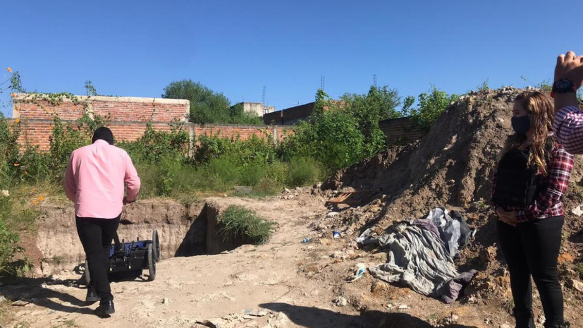 Hallan nueva fosa clandestina en El Salto; estaba activa