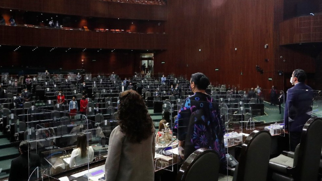Oposición 'revienta' sesión en San Lázaro donde se discutía eliminación de fideicomisos