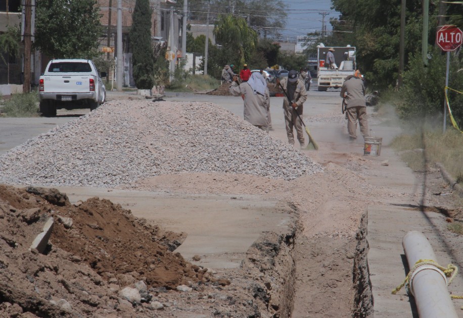 Vecinos de la colonia Nuevo Torreón realizaron una manifestación por obras del Simas. (Manuel Guadarrama)