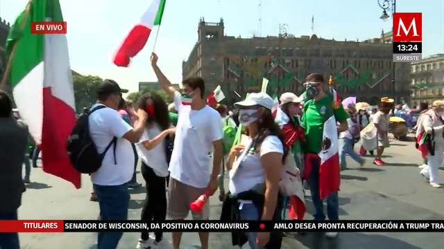 FRENAAA llega a Zócalo de CdMx; amplía plantón frente a Palacio Nacional