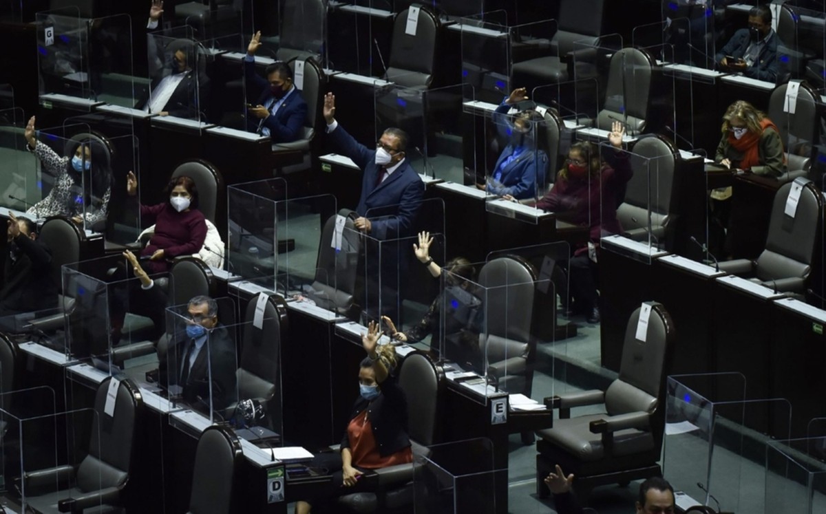 Diputados aprueban en lo general extinción de fideicomisos en el Pleno