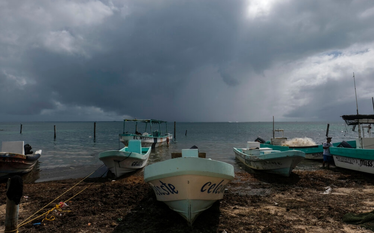 Se espera que 'Delta' cause grandes estragos en la península de Yucatán. (AP)