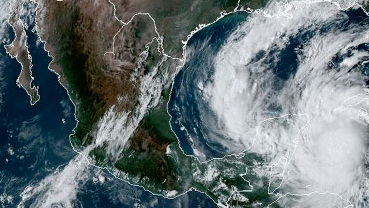 Huracán 'Delta', puede recuperar la categoría 4 al entrar al Golfo de México