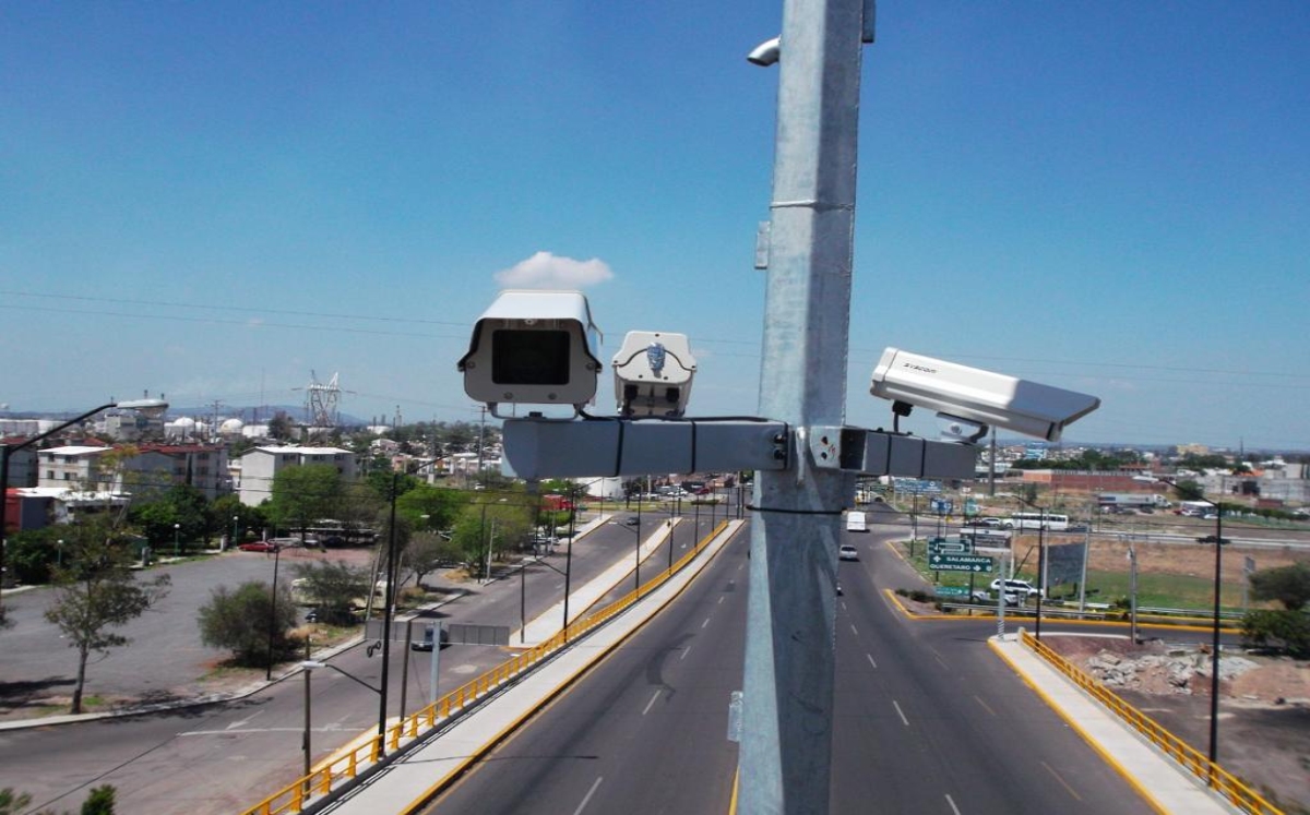 Se debe considerar que a mayor apertura a la tecnología y digitalización.