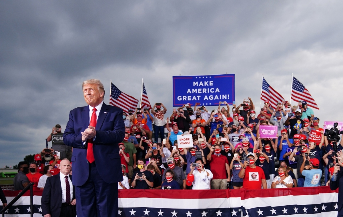Donald Trump busca retomar sus actos de campaña a menos de un mes para las elecciones presidenciales. (AFP)