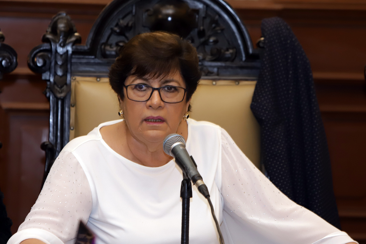 La regidora Silvia Tanús durante sesión ordinaria de cabildo municipal.(Agencia Enfoque)